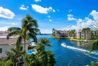 Por La Mar Waterfront Homes for Sale in Boca Raton