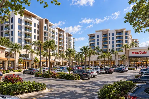 Deerfield Beach's Next Density Fight Is a 1980s Strip Center