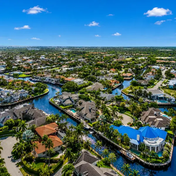Boca Bay Colony Luxury Rentals