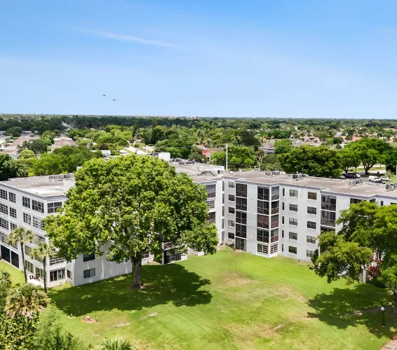 Isle of Sandalfoot Condominiums, Boca Raton