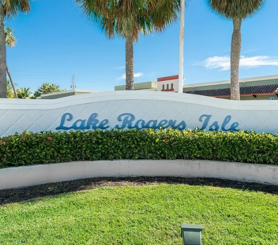 Lake Rogers Isle entrance on a sunny day