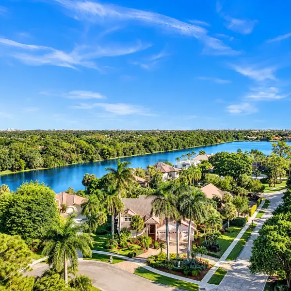Royal Oak Landing Homes for Sale in Boca Raton