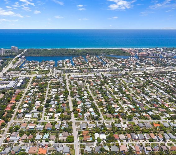 Arial drone image of large community in Boca Raton, Florida