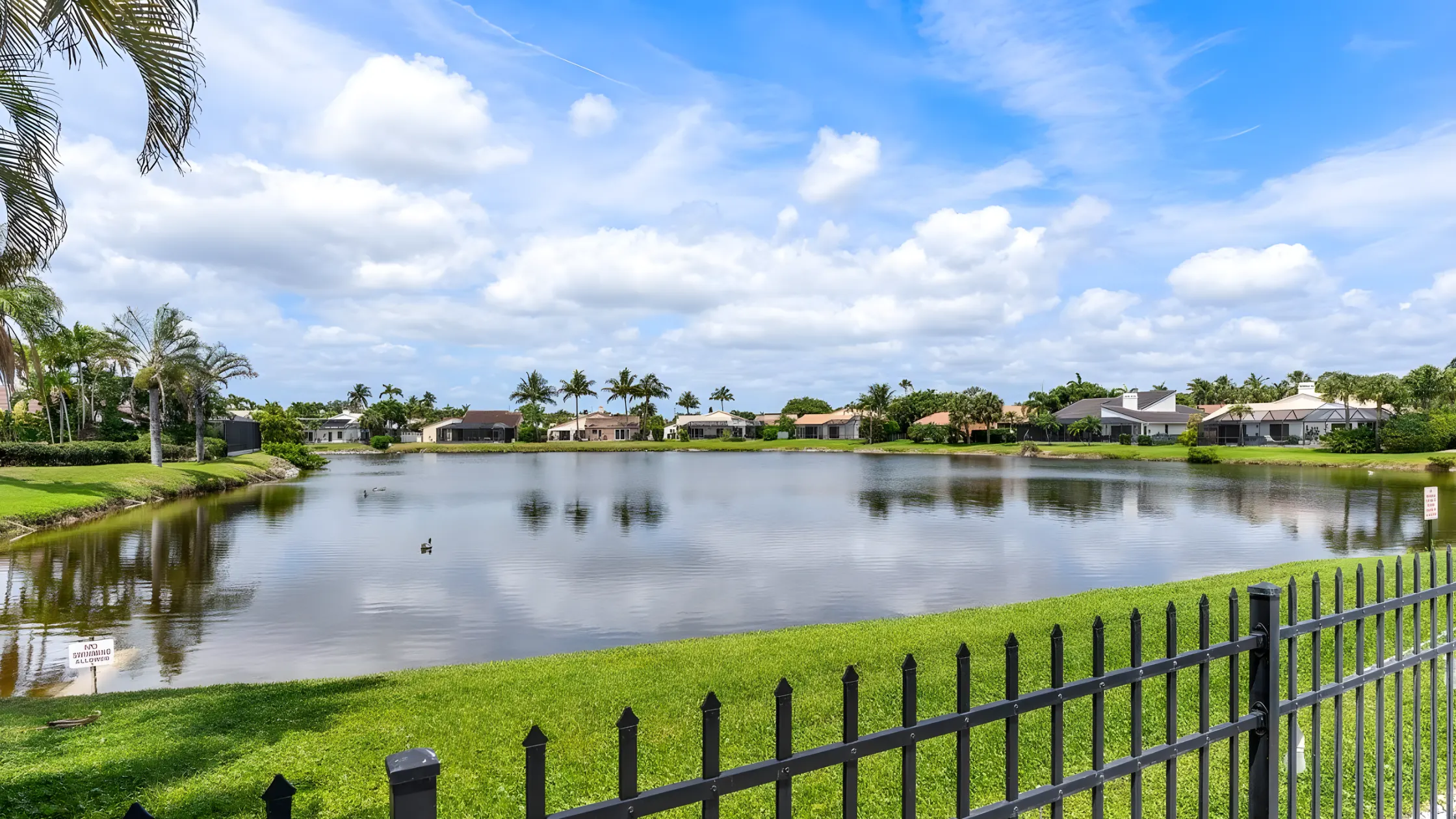Boca Lake Estates Amenities