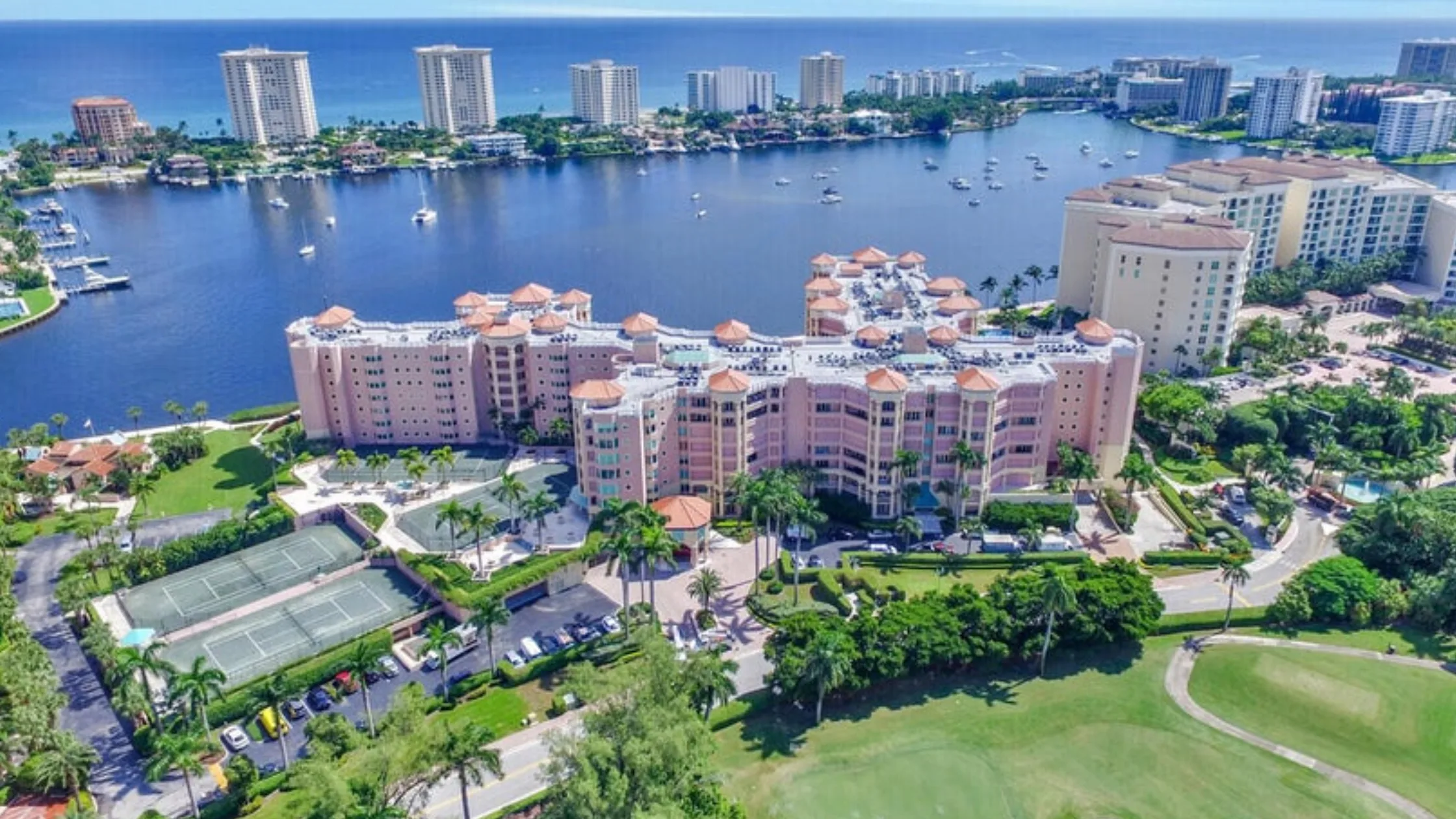 Camino Lakes Amenities