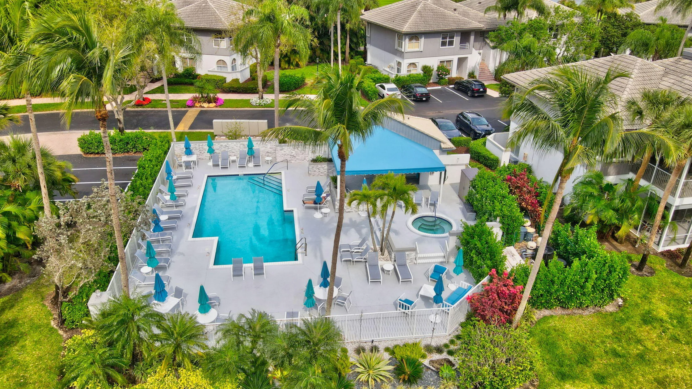 The Cove at Boca West Amenities